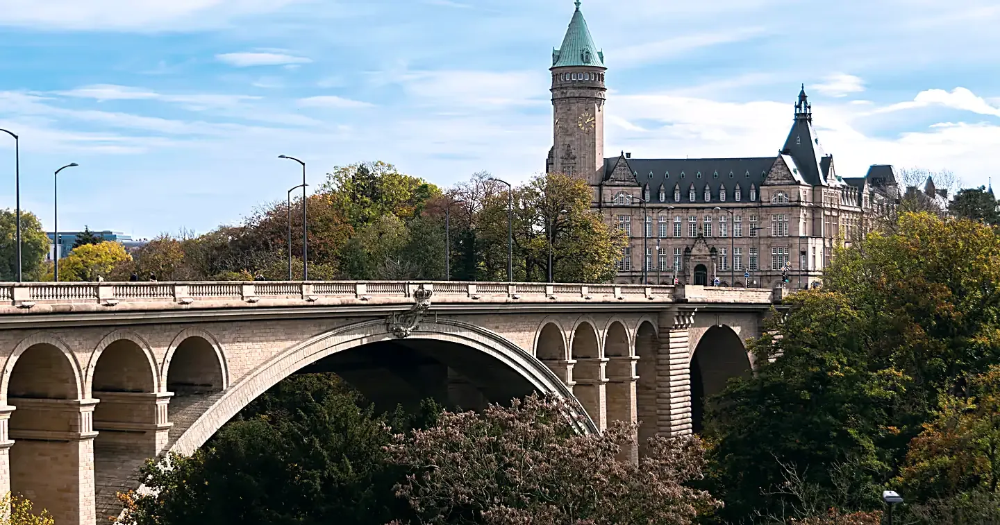 Adolphe Bridge and the Luxembourg financial centre